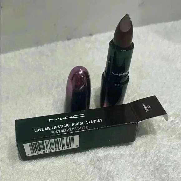 MAC Cosmetics Love Me Lipstick - La Femme (410) - NIB - Picture 5 of 6